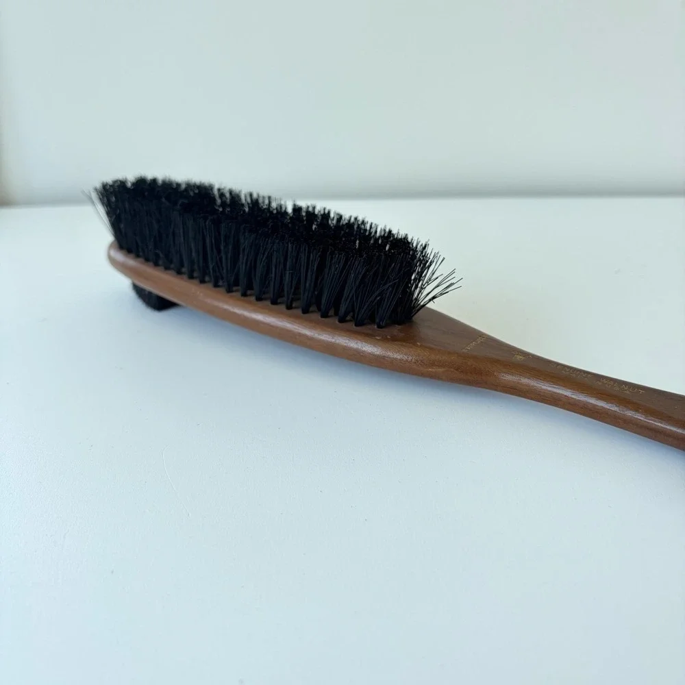 Vintage OXCO Clothes Brush Genuine Walnut Wood Shoe Horn Handle Made in USA‎